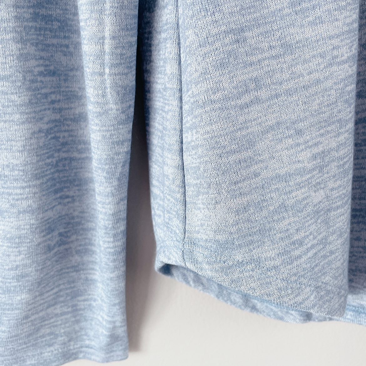 Banana Republic LARGE light blue shirt women’s NEW with tags image indicator(4)