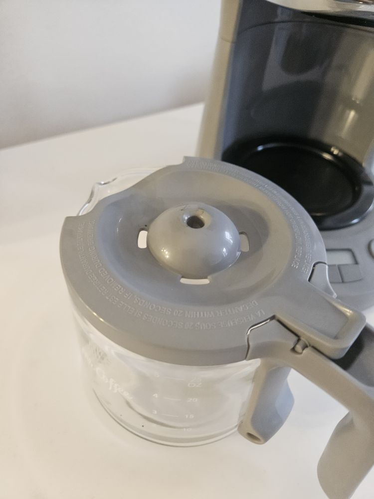 Mr. Coffee coffee maker and reusable filter 🏈 - photo 3