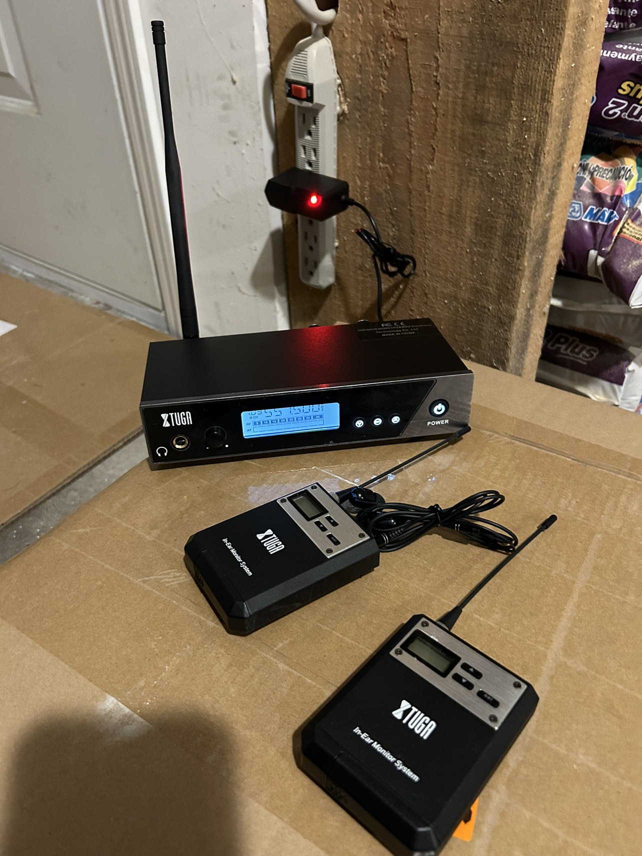 XTUGA  In Ear Monitor Wireless System Stage Monitor Return - photo 2