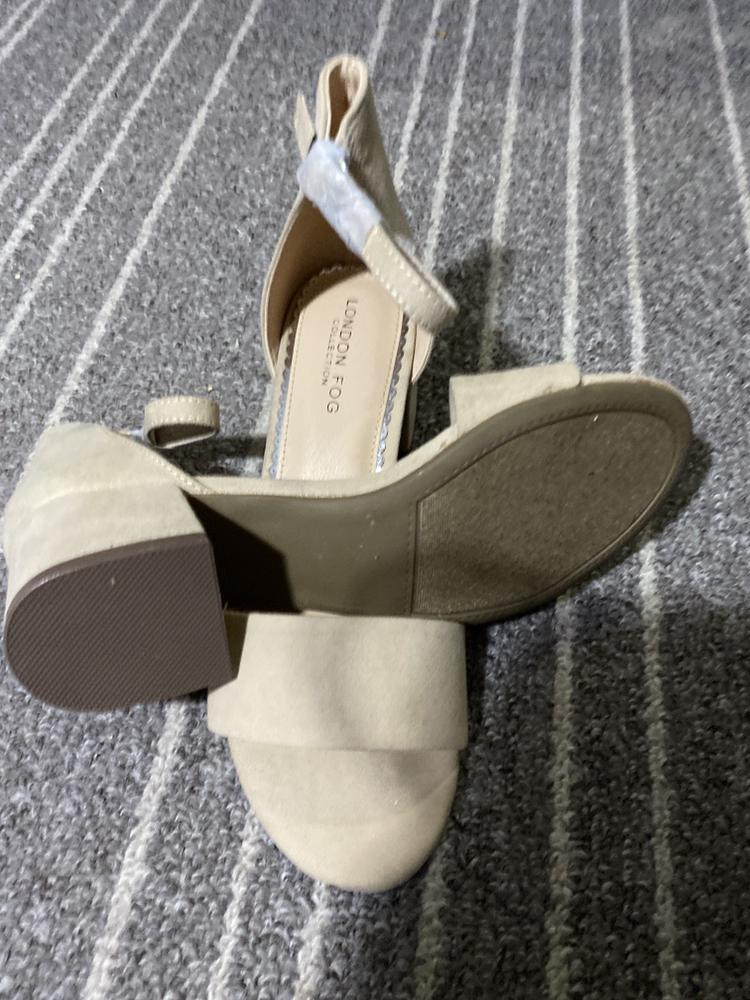 London fog sandals 6M inches - photo 2