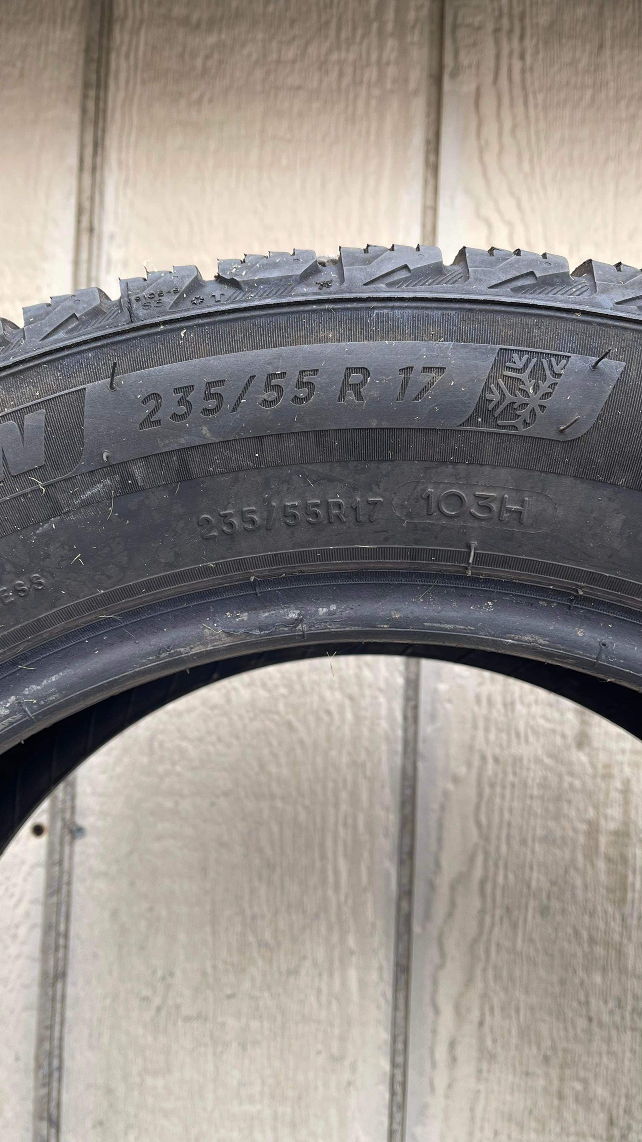 Michelin X-Ice Winter Tires 235/55 R17 - photo 2