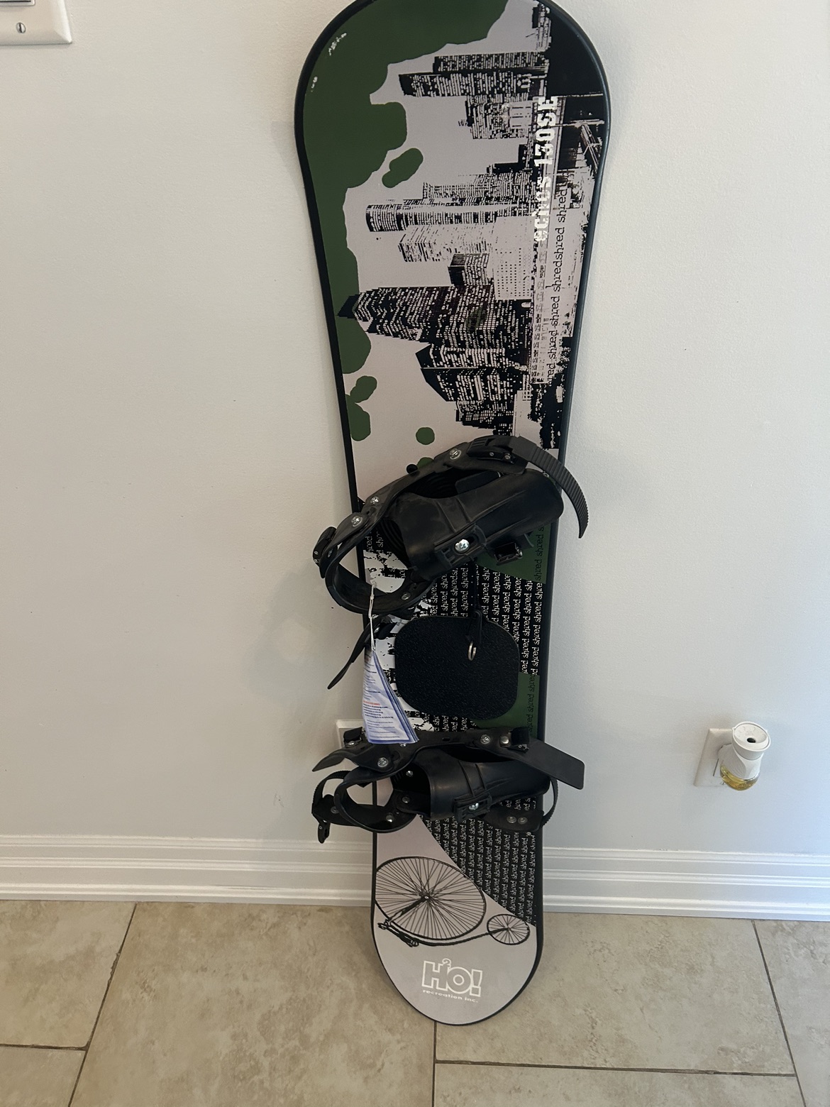 Snowboard with Bindings New with Tag Unused 50” image indicator(5)
