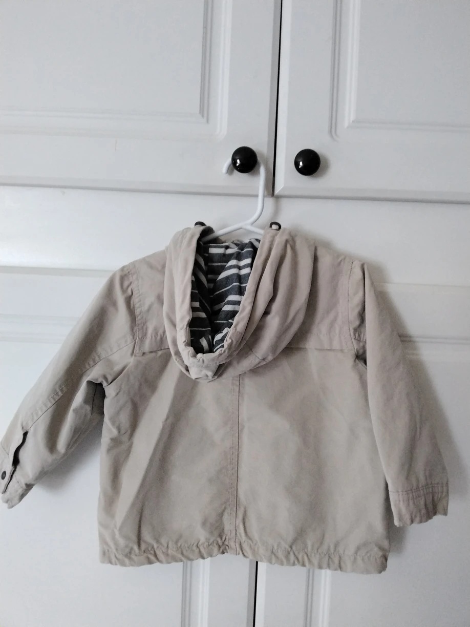 Zara toddler Spring jacket,  size 18 to 24 months! - photo 3