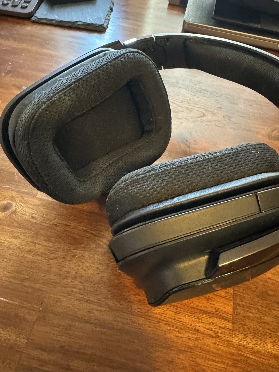 Logitech G933 wireless Gaming Headset - photo 2