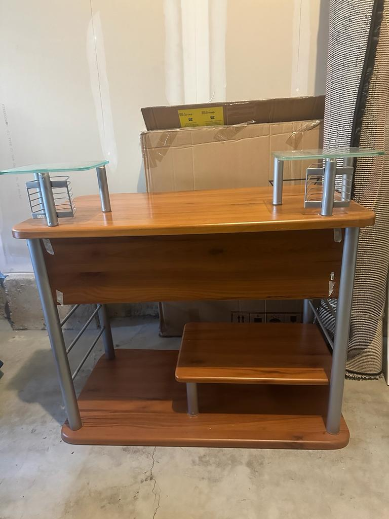 Computer Table🥕 - photo 2