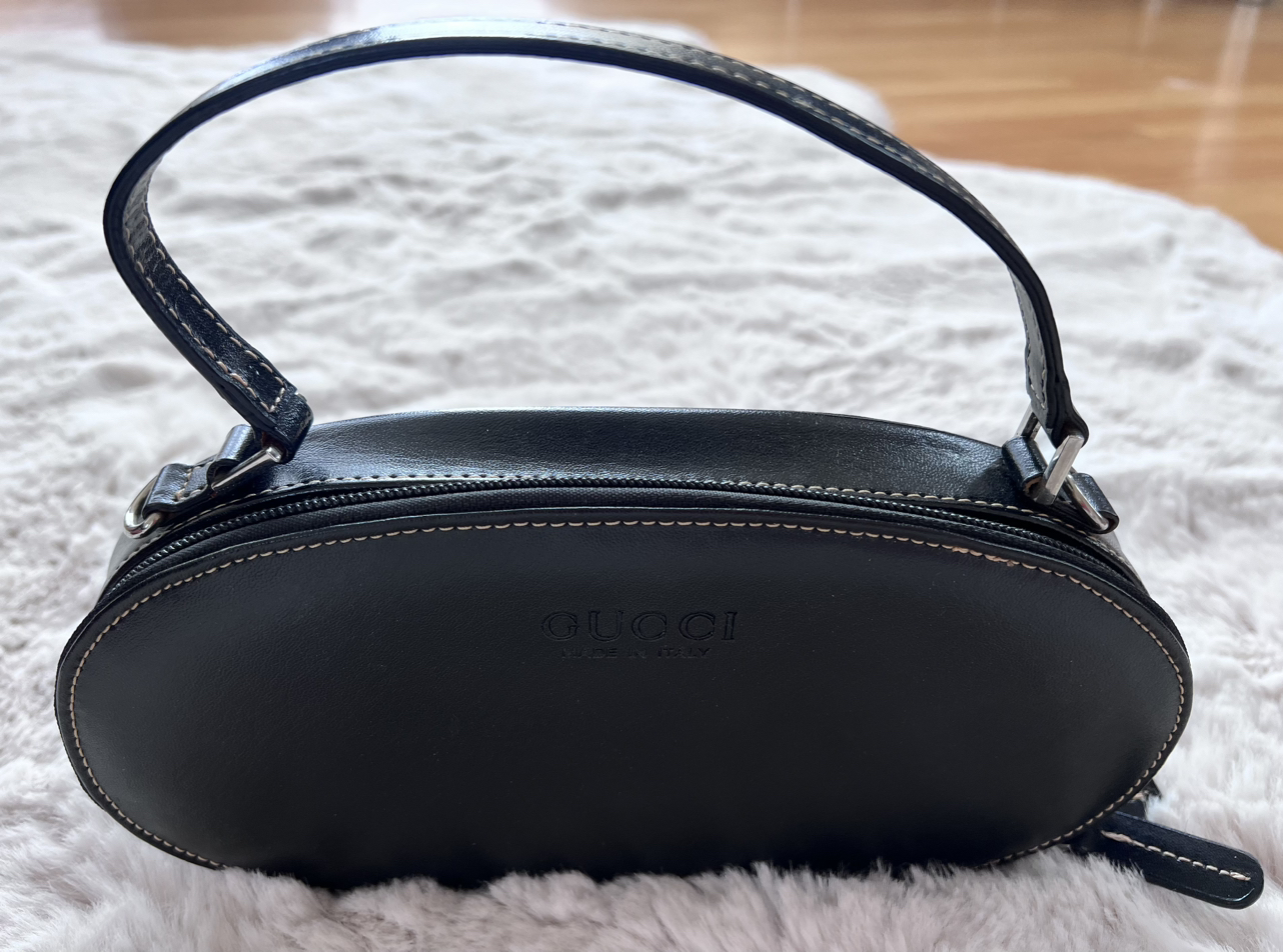 Small cute purse thumbnail