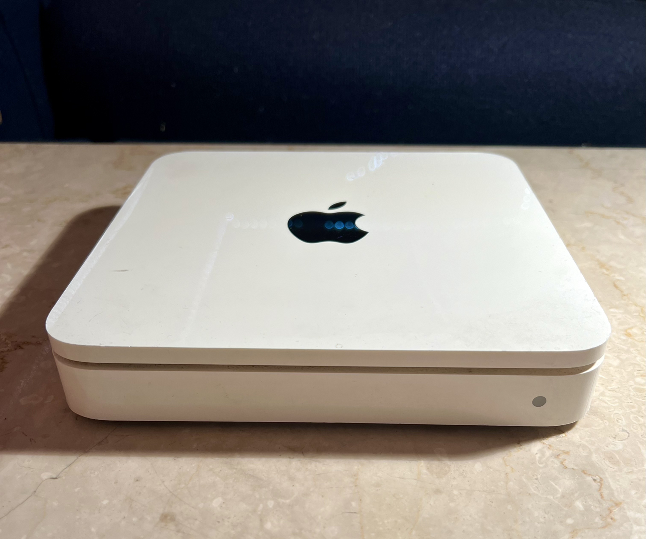 AirPort Time Capsule 1 (EUC) image indicator(3)