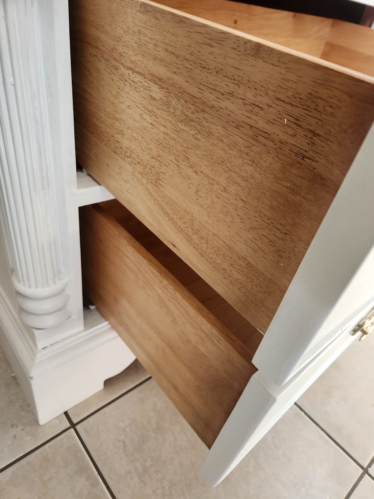 2 large refinished white nightstands. message fir price. - photo 4