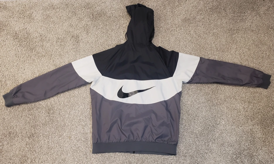 GUC Mens Nike windbreaker jacket. size M thumbnail