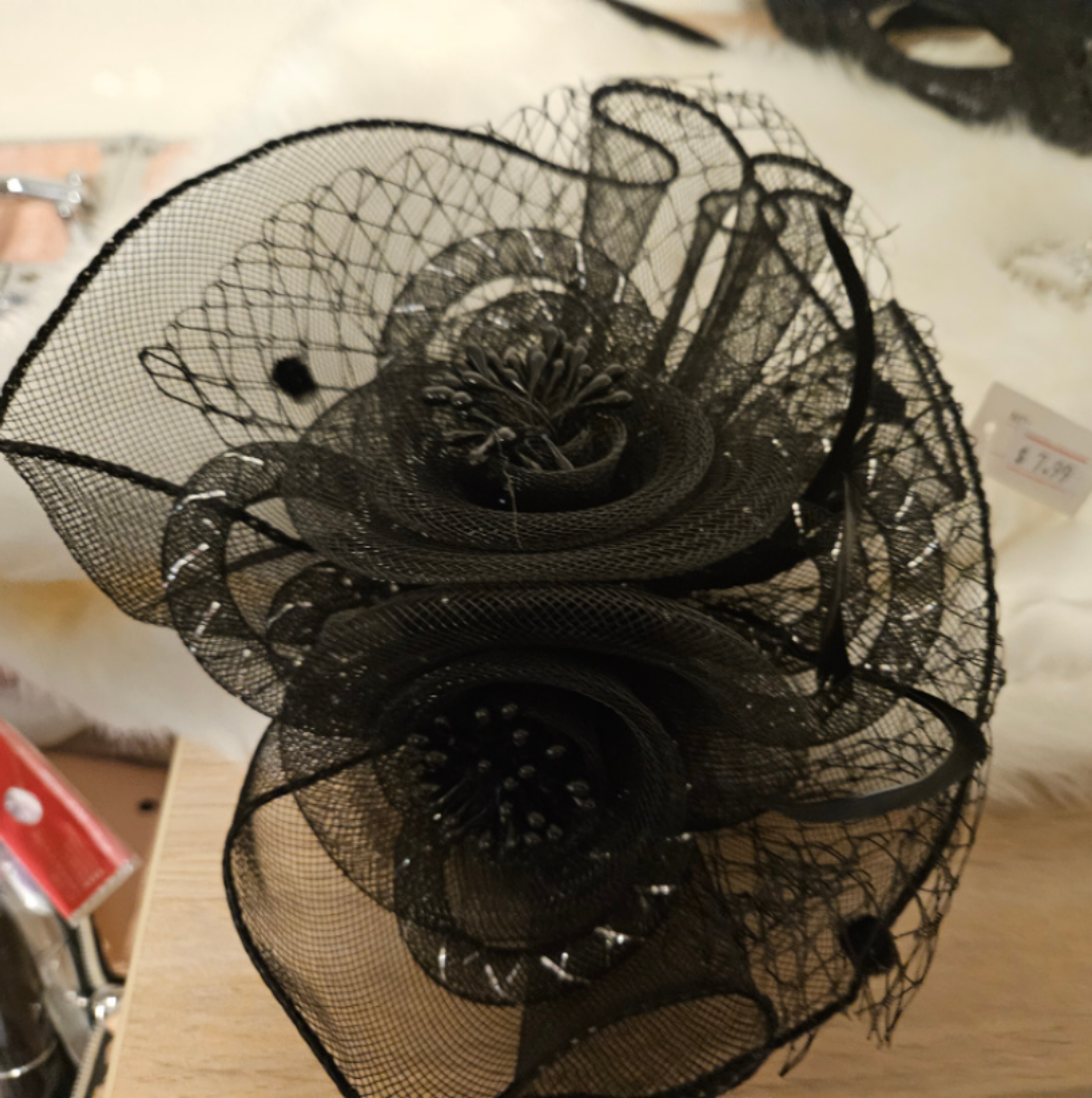 party accessories - photo 3