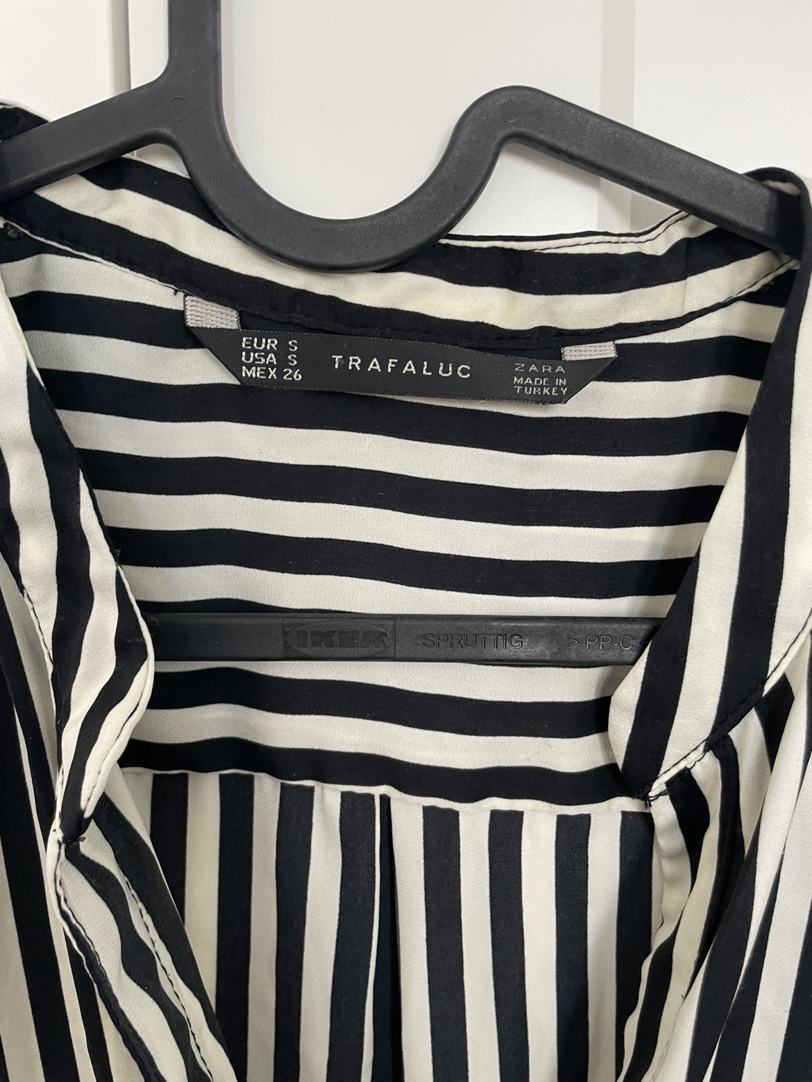 Zara blouse image indicator(2)