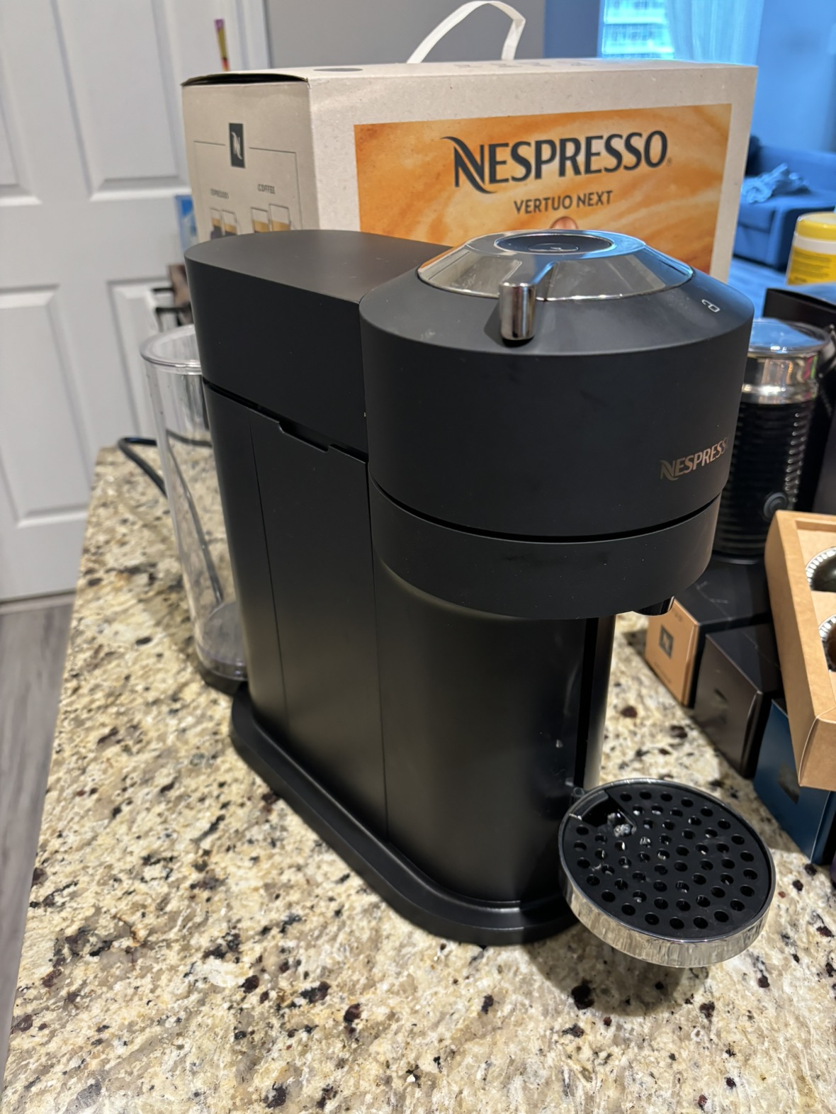 Vertuo Next Deluxe Complete Nespresso Set - photo 2