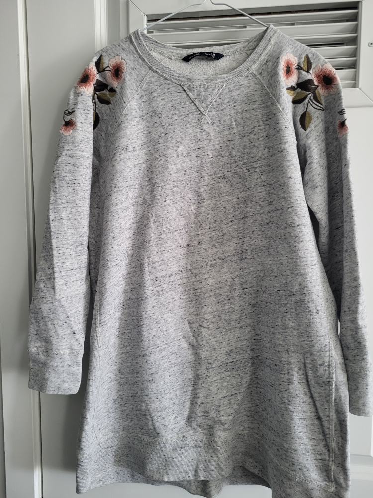 Abercrombie long sweater