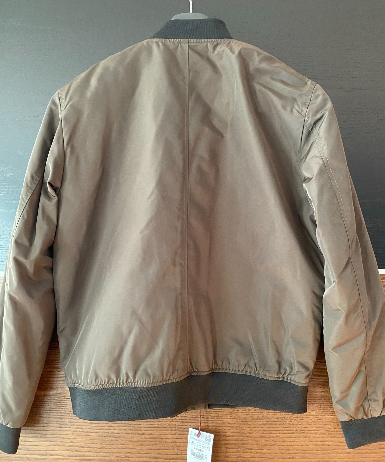 Zara Men’s Bomber Jacket - Olive/ Green - Size XL image indicator(3)