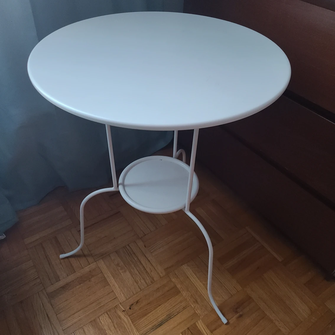 LINDVED ikea side table image indicator(2)