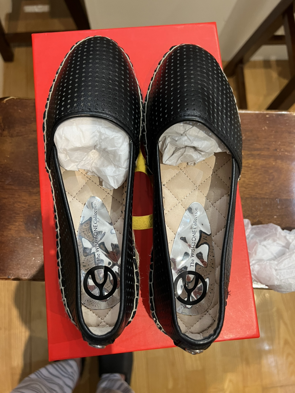 Brand new.  Wishbone Collection black leather shoes image indicator(3)