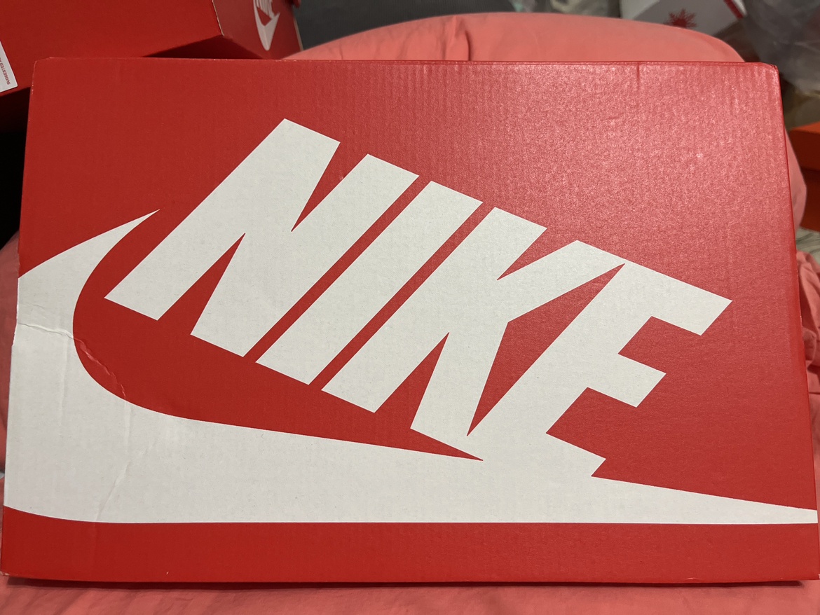 BNIB NIKE WOMEN’S AIR UP-TEMPO 96 SNEAKERS image indicator(4)