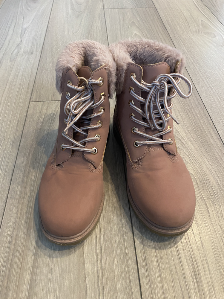 Boots #freecycle thumbnail