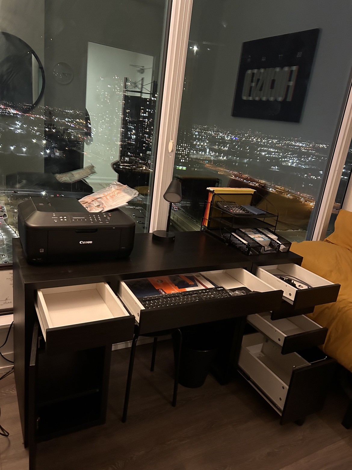 IKEA MICKE Desk + MICKE Storage unit image indicator(6)