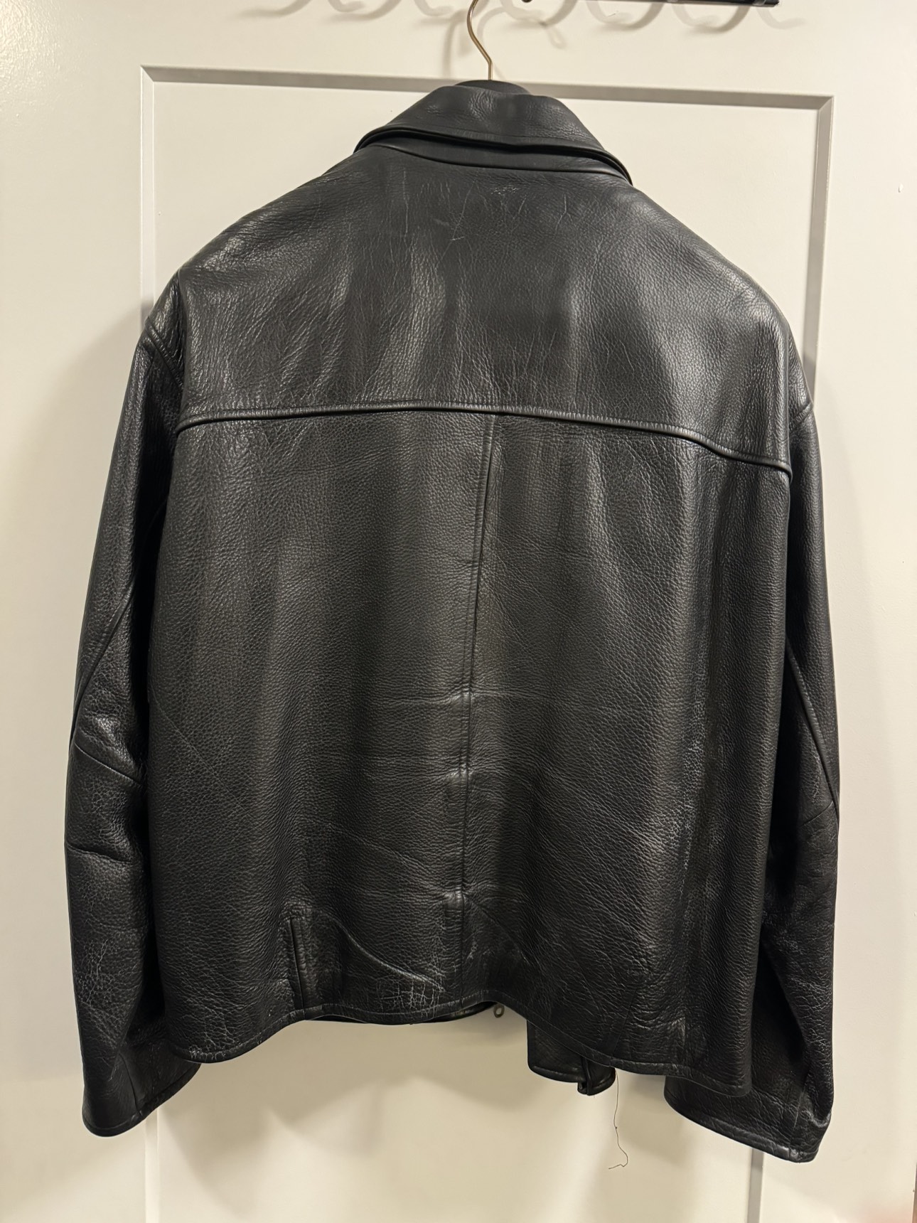 Danier Vintage Leather Jacket - Size L - photo 2