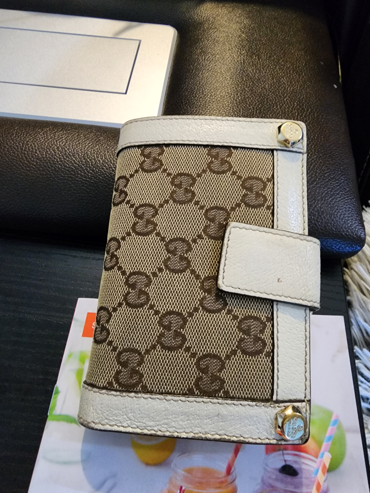 Gucci Wallet authentic image indicator(3)