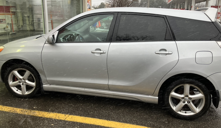 2008 Toyota Matrix XR - photo 2