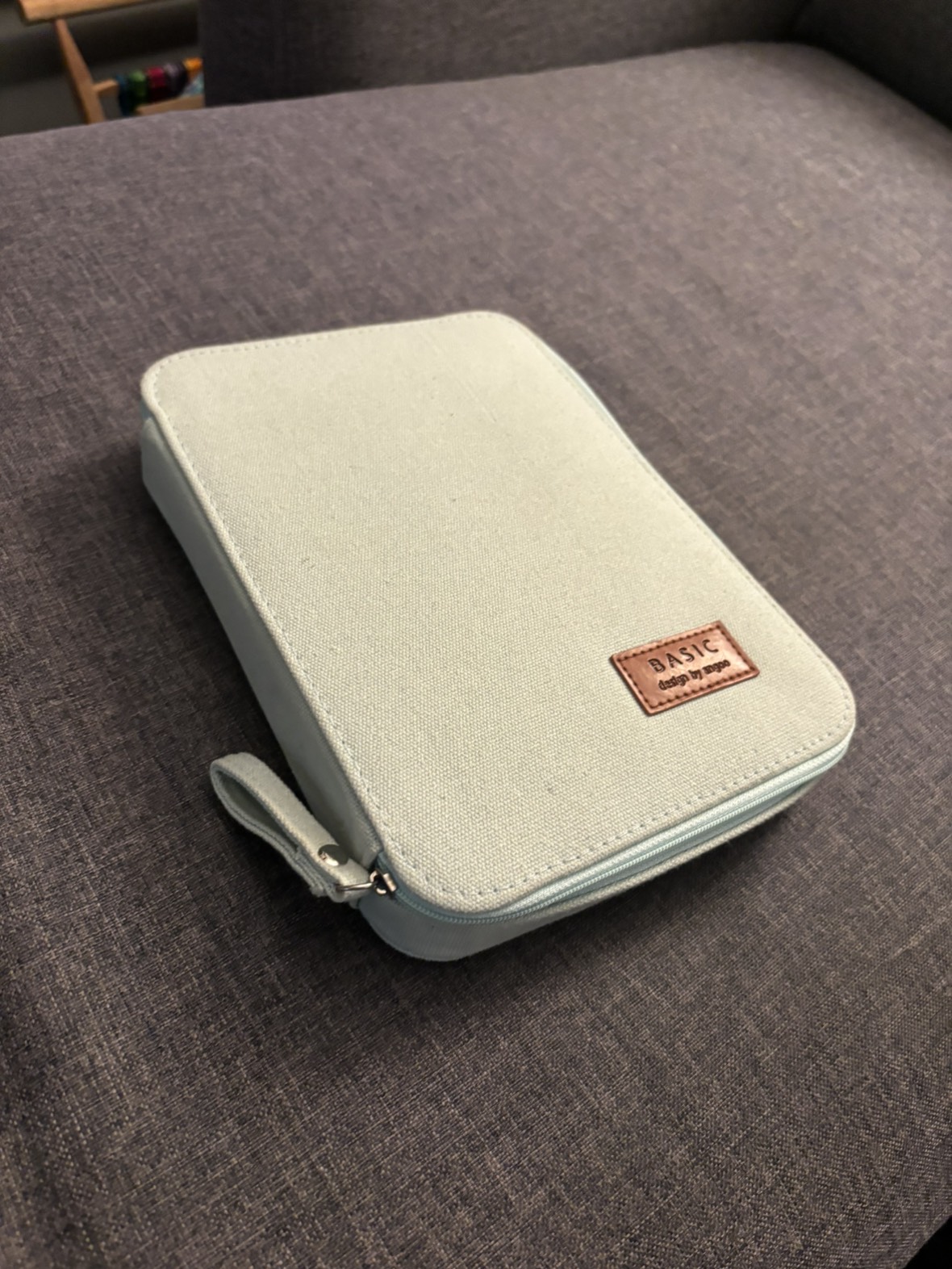 Teal pencil case + pens thumbnail
