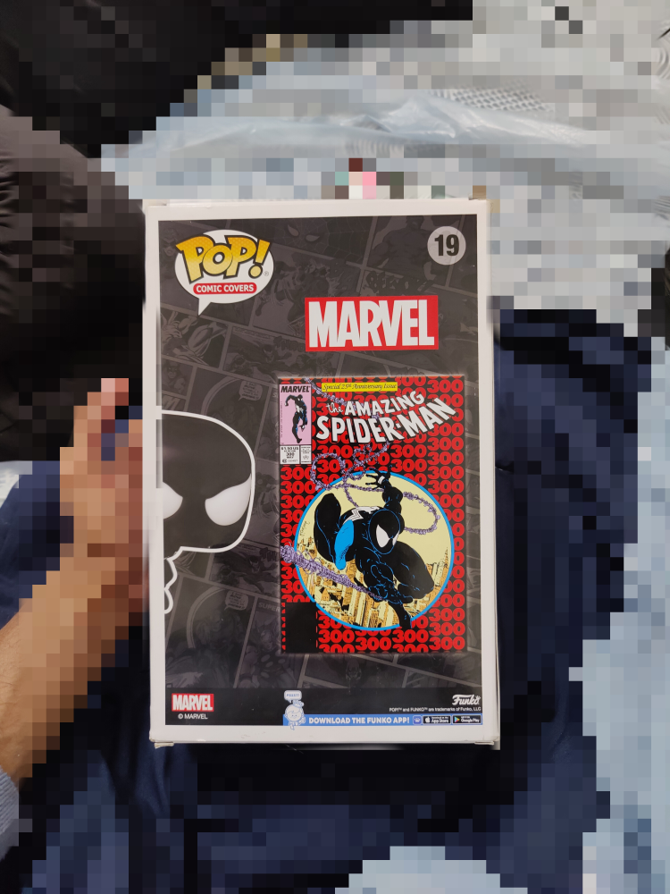 Funko The Amazing Spider-Man #300 Black Suit Pop! - photo 2