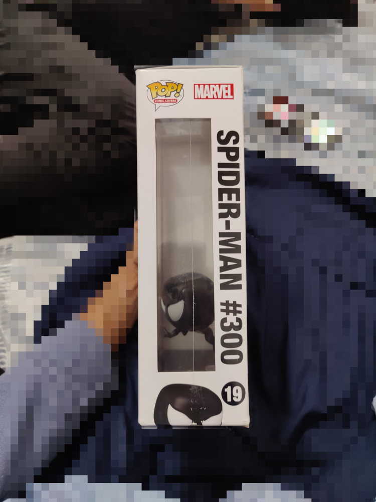 Funko The Amazing Spider-Man #300 Black Suit Pop! image indicator(3)