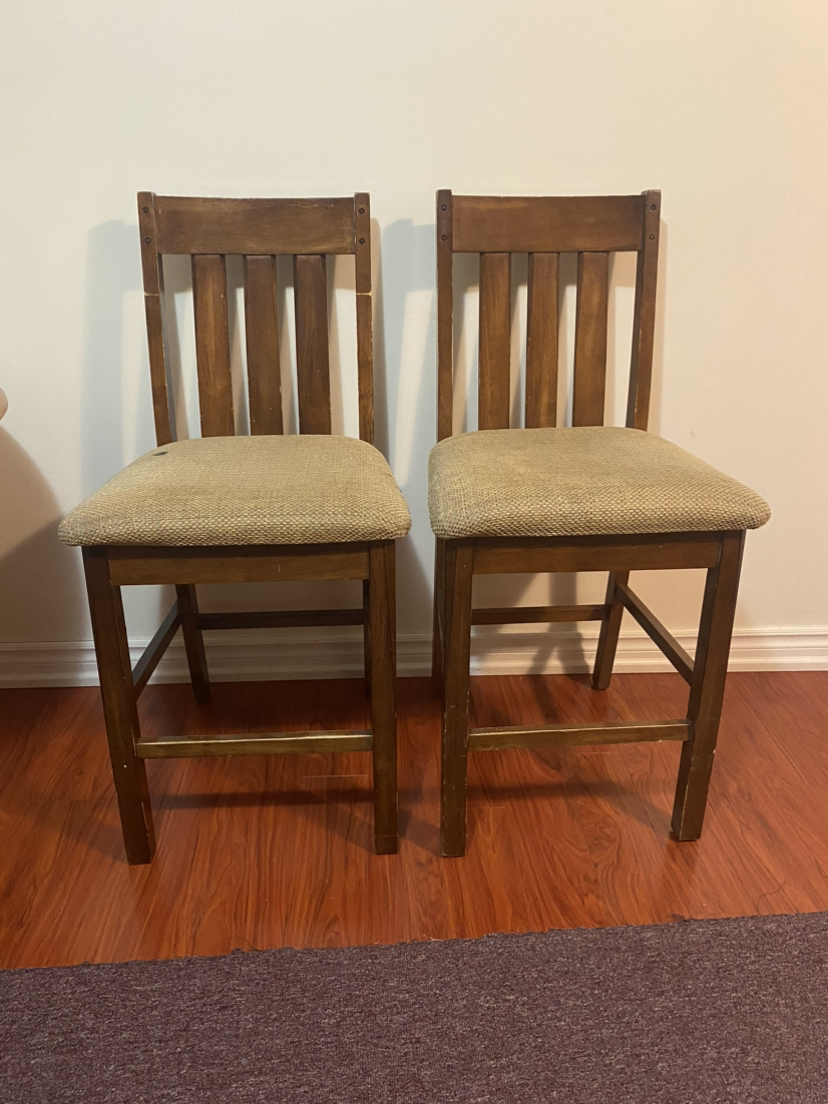 Dining chairs - high dining chairs $10 each - photo 2