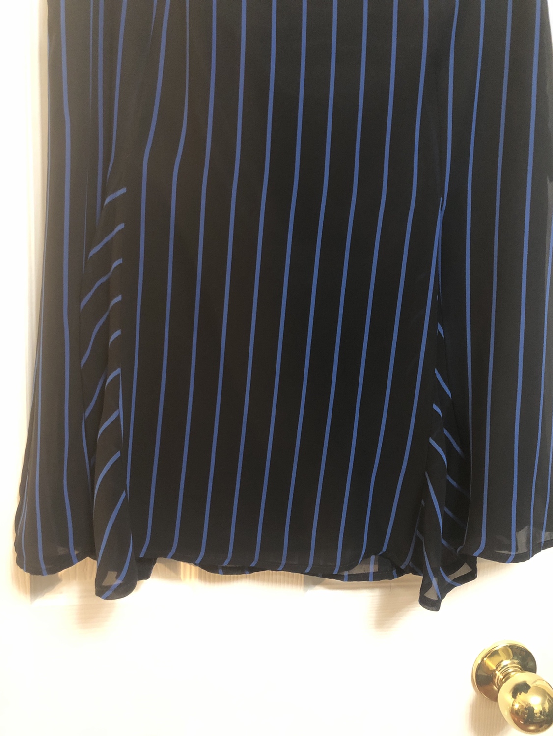 Black & blue stripe skirt image indicator(2)