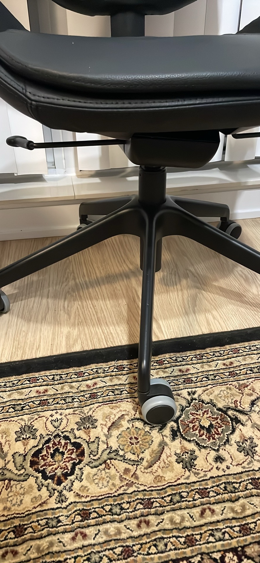 Office chair - photo 2