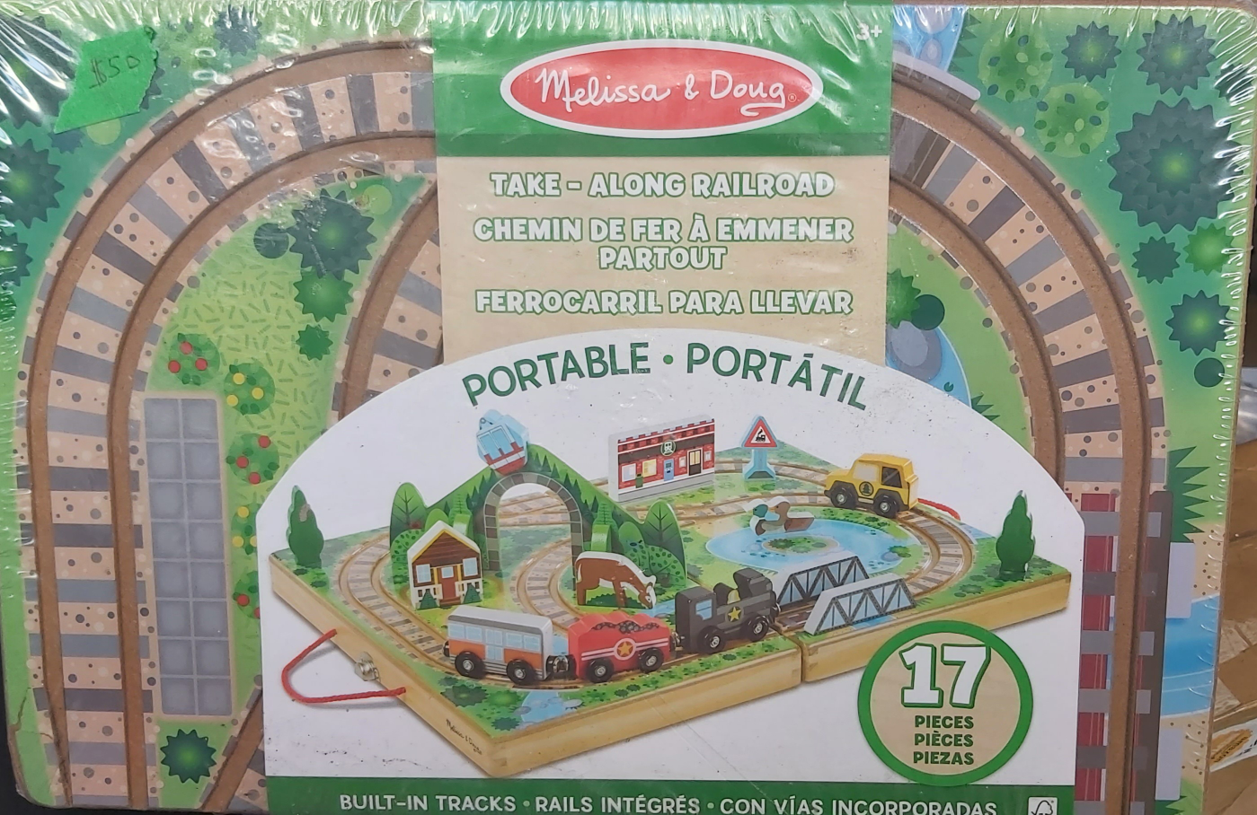 Melissa & Doug Portable Train Set 🏈🏈