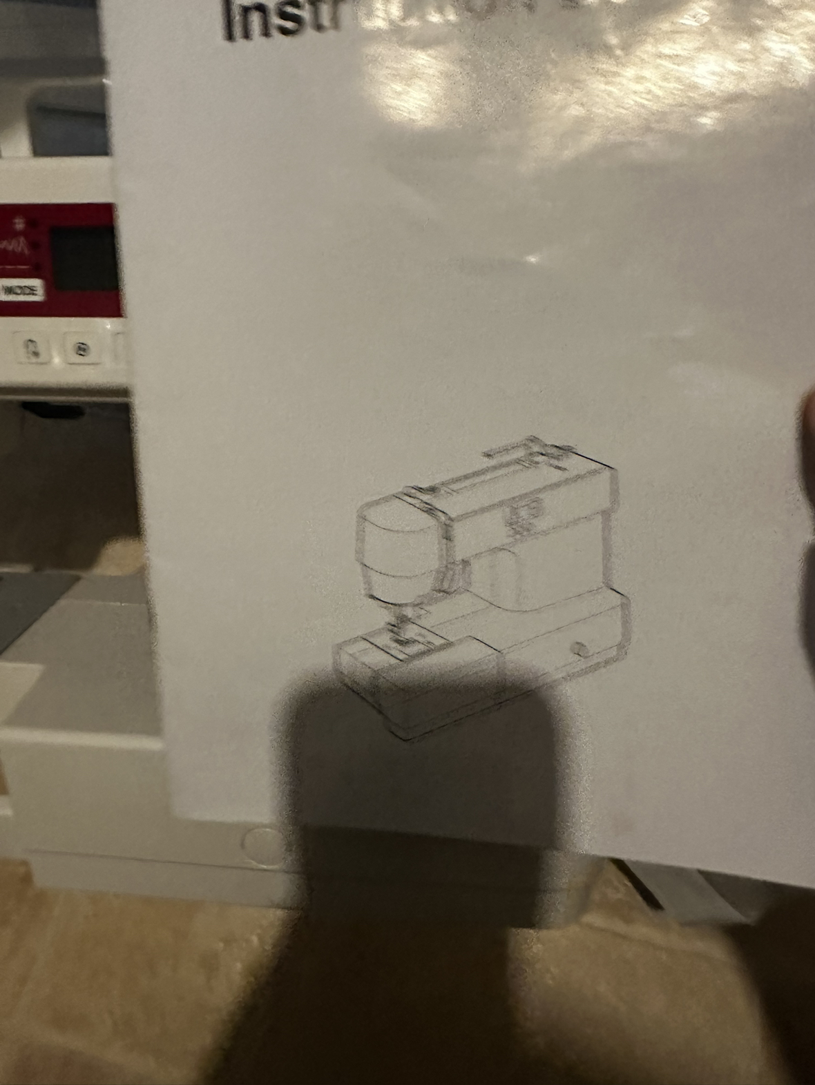 Sewing machine - photo 4