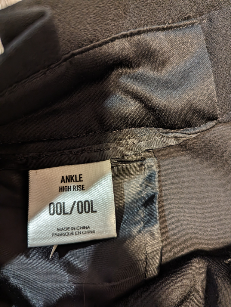 Express women's dress pants - size 00 image indicator(4)