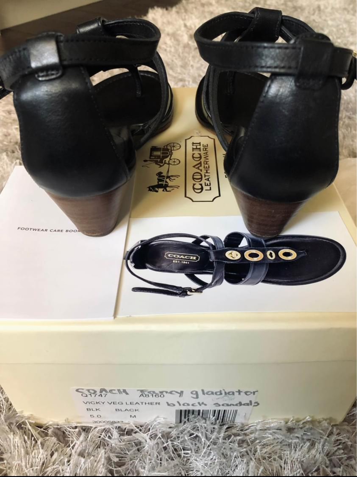 Coach gladiator sandals size 5 image indicator(5)