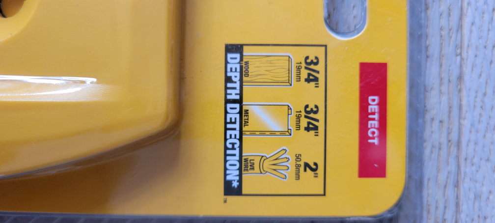 DeWALT Stud Finder - NEW image indicator(3)