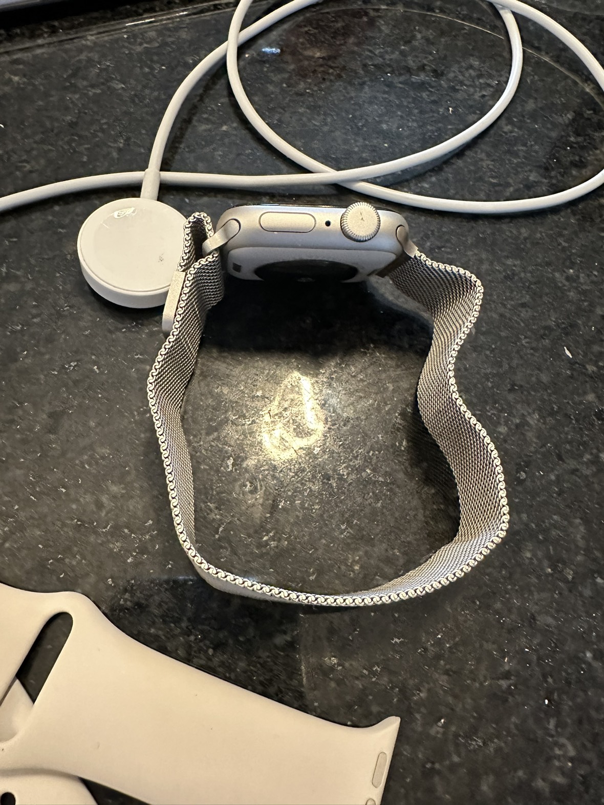 Apple Watch SE 40mm - photo 3