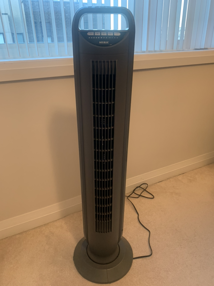 Tower fan with remote - photo 2