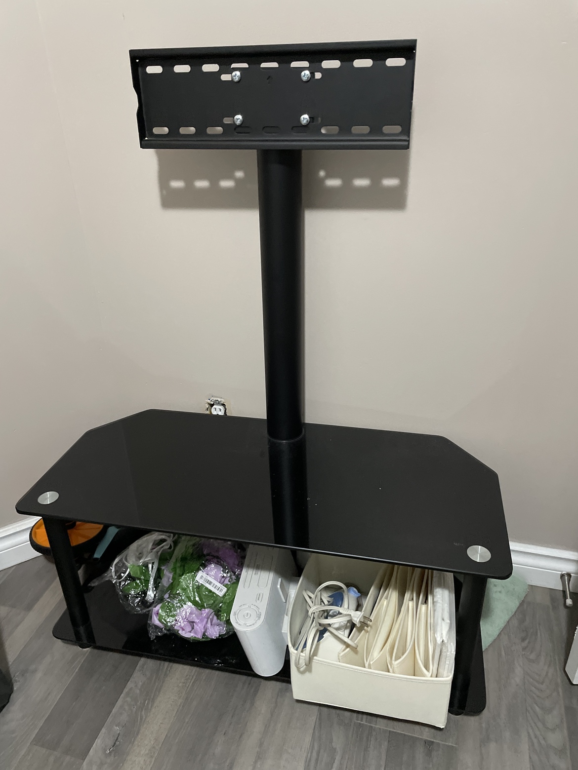 TV stand 🥕 thumbnail