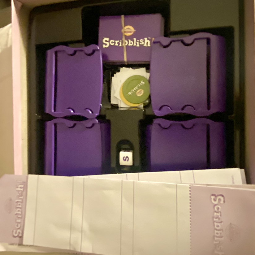 Scribblish board game …preowned good condition image indicator(6)