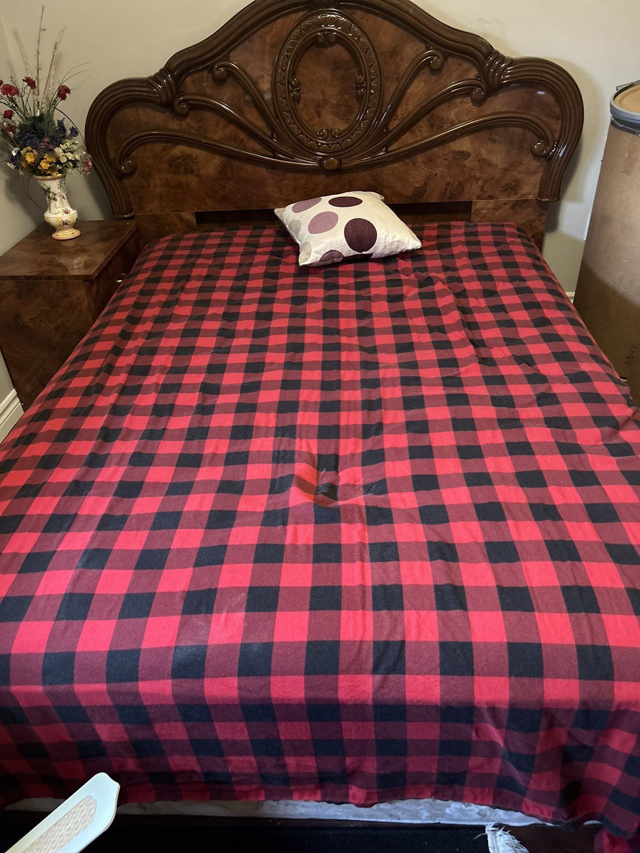 Queen size bed with head board $225 with mattress