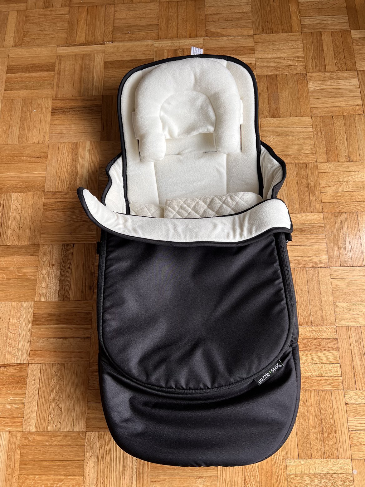 Guzzie + Guss Infant Insert - photo 3