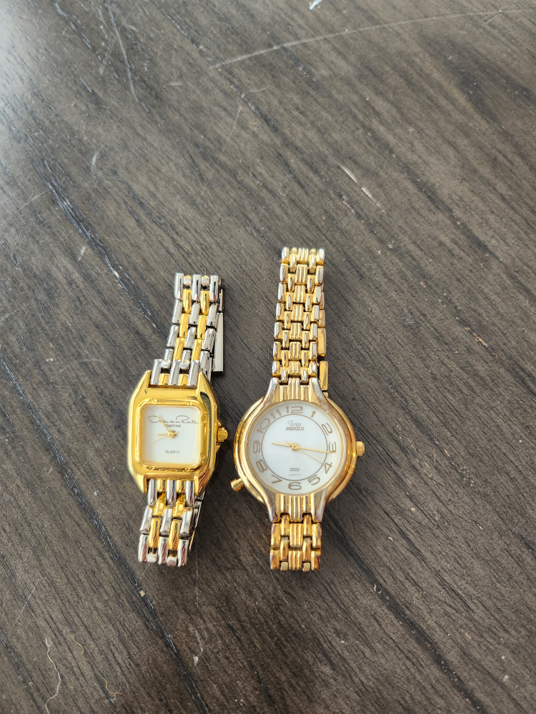2 Vintage Watches thumbnail