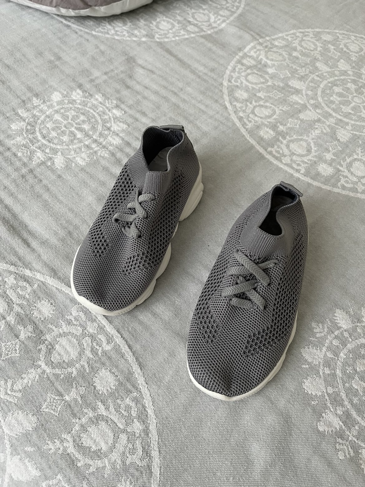 Shoes for kids. Size 9-10 - photo 3