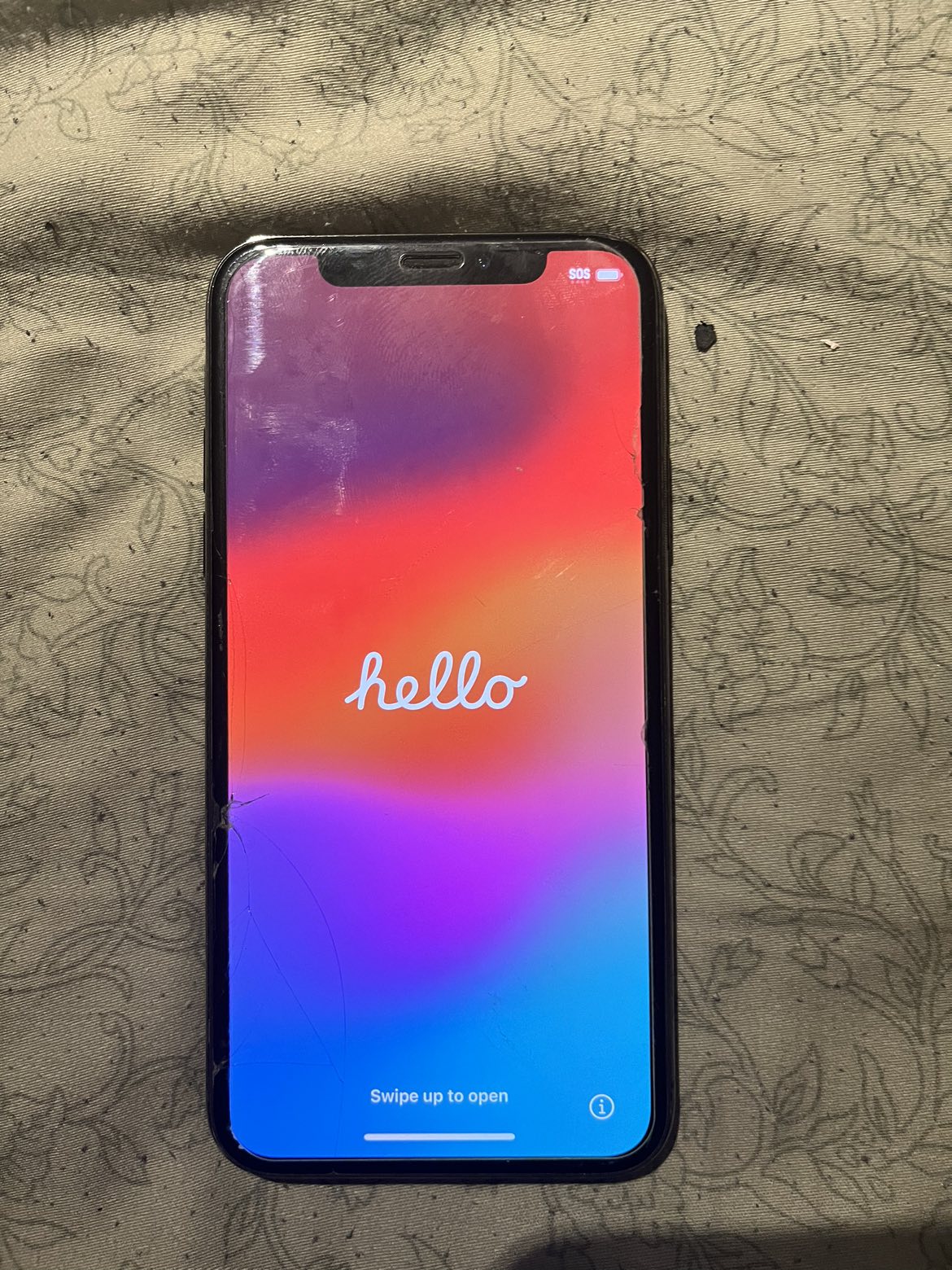 iPhone X 68GB - photo 3