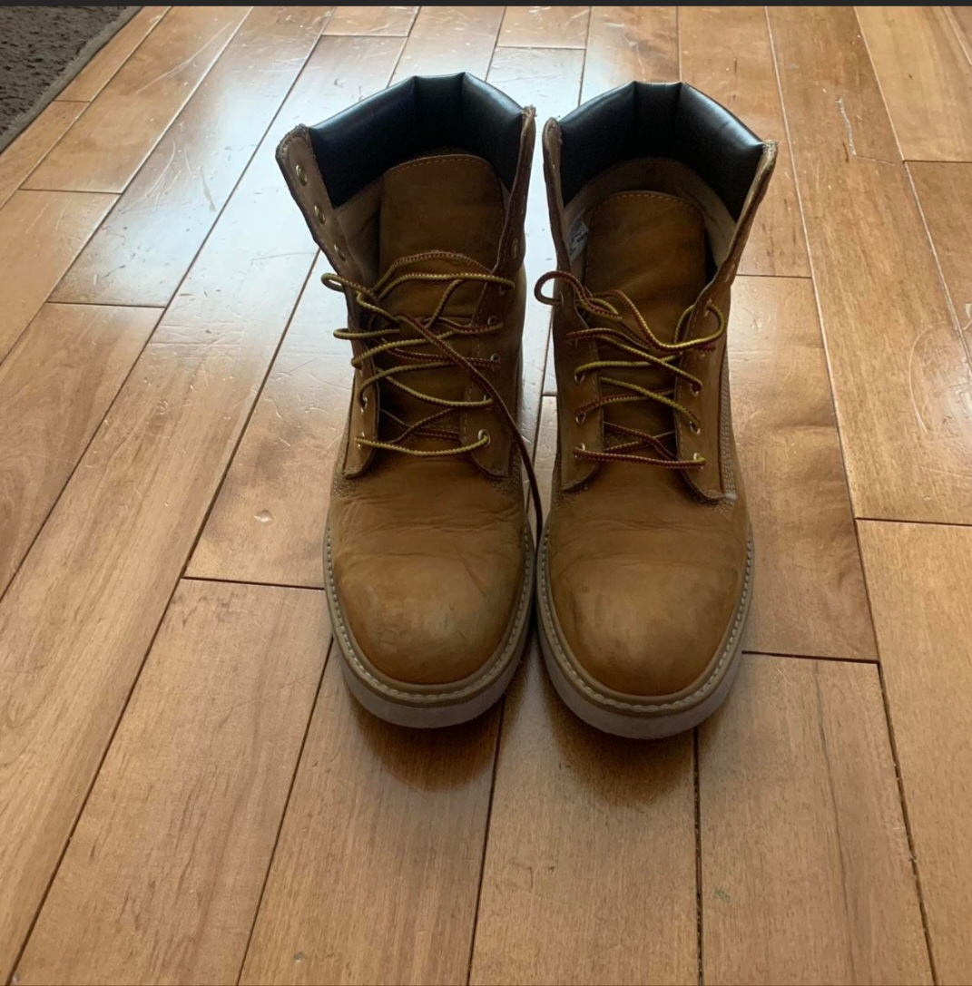 US 10 Timberland Boots thumbnail
