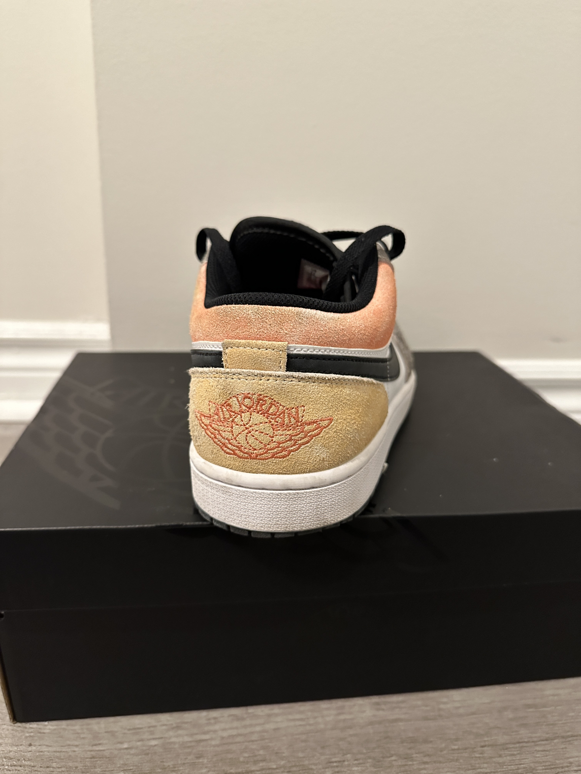 Jordan 1 low SE - photo 4