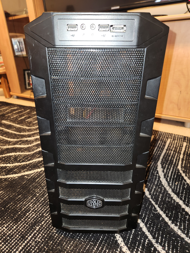 Cooler Master gaming computer shell and wiring thumbnail