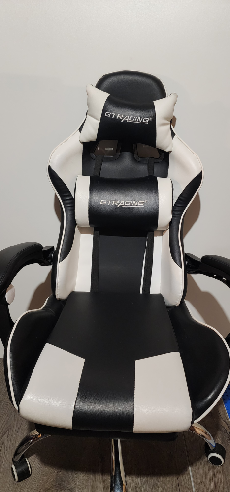Gaming Chair 🥕